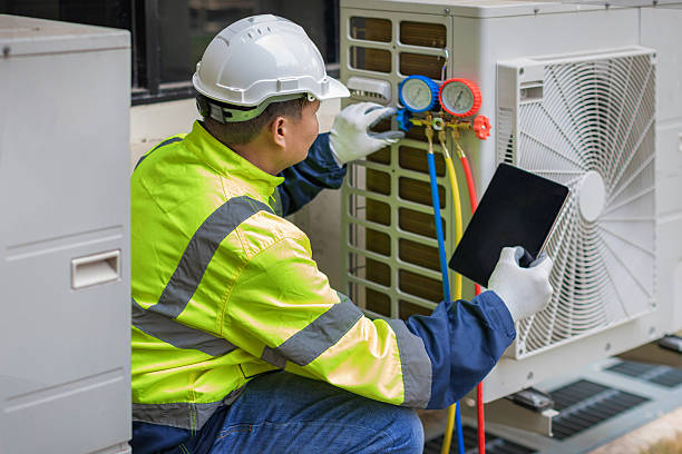 Professional Hvac Installation technician working in Spring City, UT